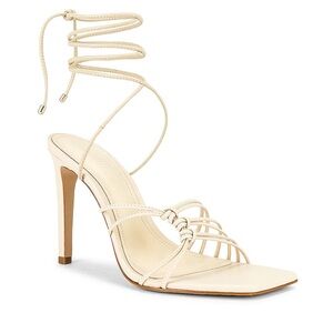 Sirena Sandal in eggshell - new, never been worn